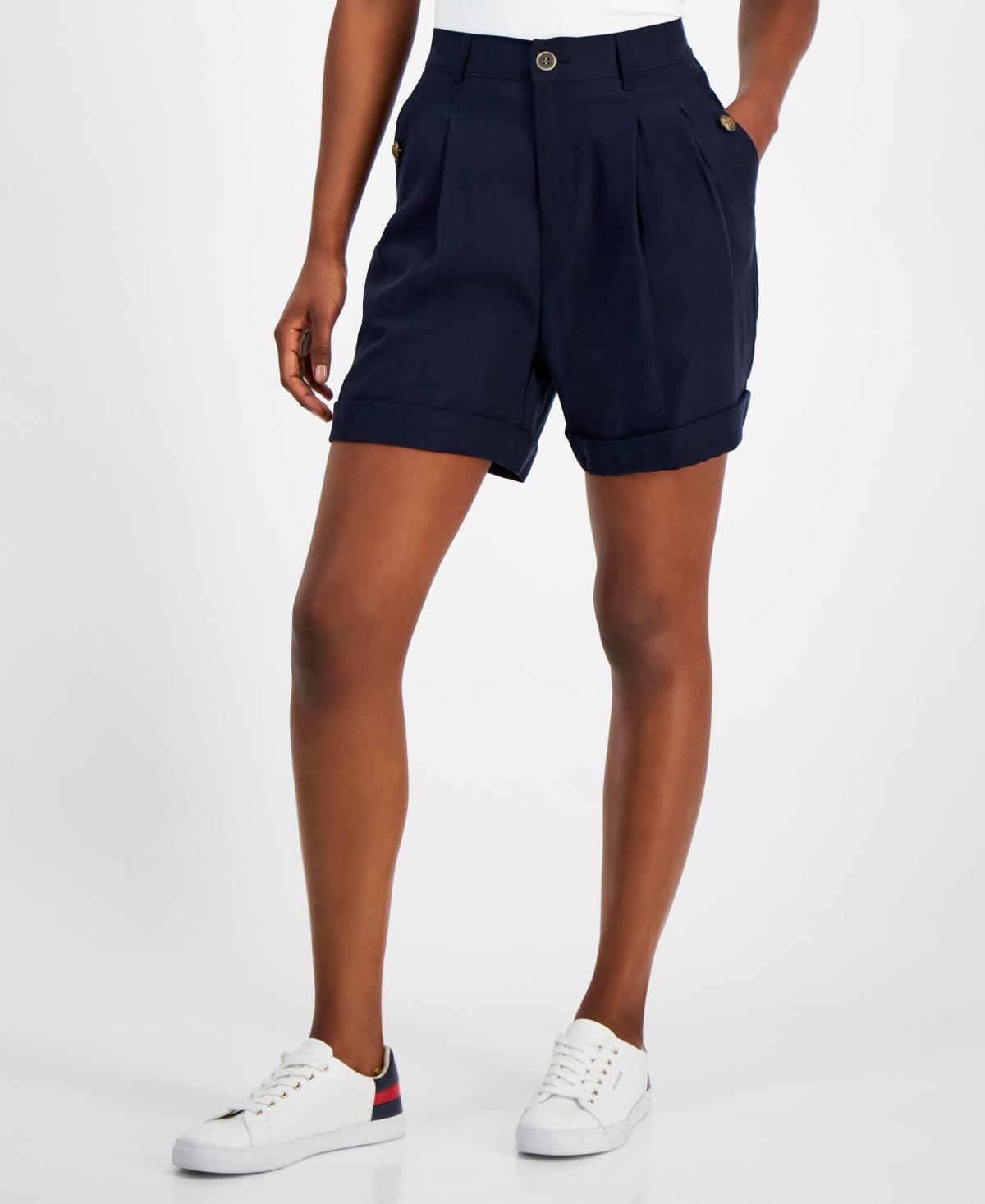 Tommy Hilfiger Womens Pleated Elastic-Back Chino Shorts Product Image