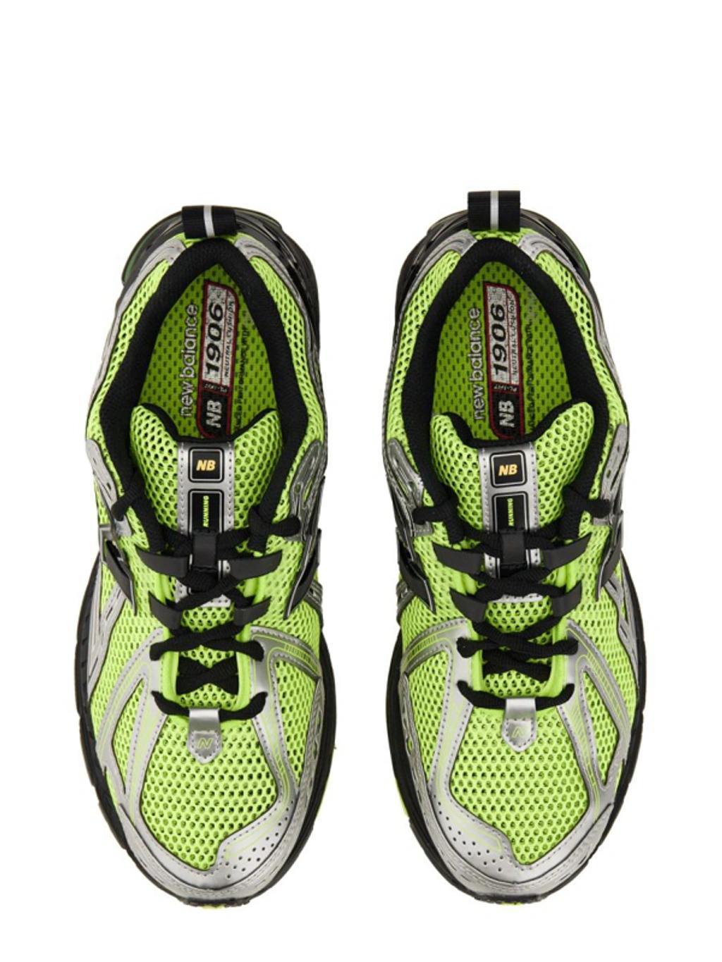 NEW BALANCE 1906r Sneakers In Green Product Image