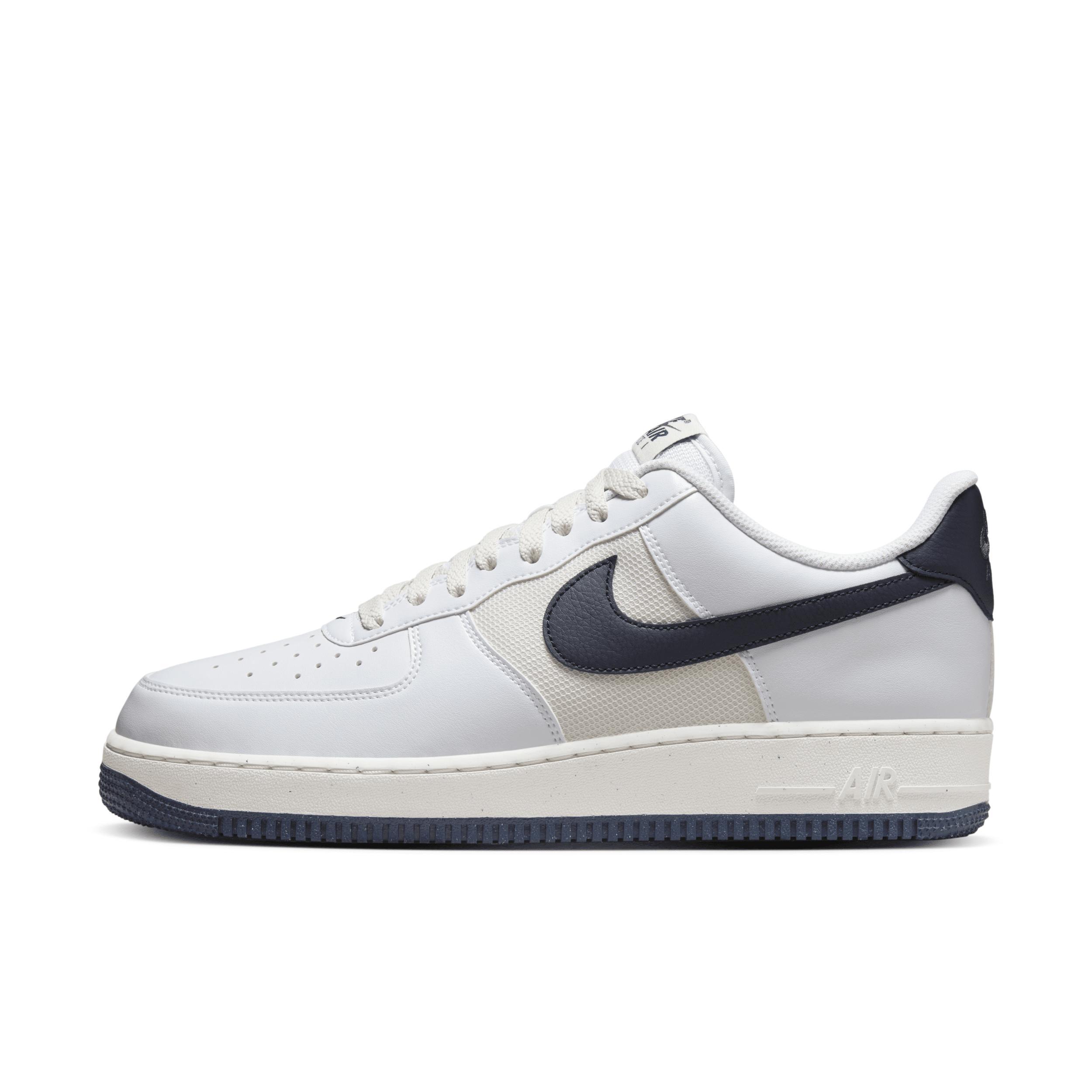 Nike Men's Air Force 1 '07 Shoes Product Image