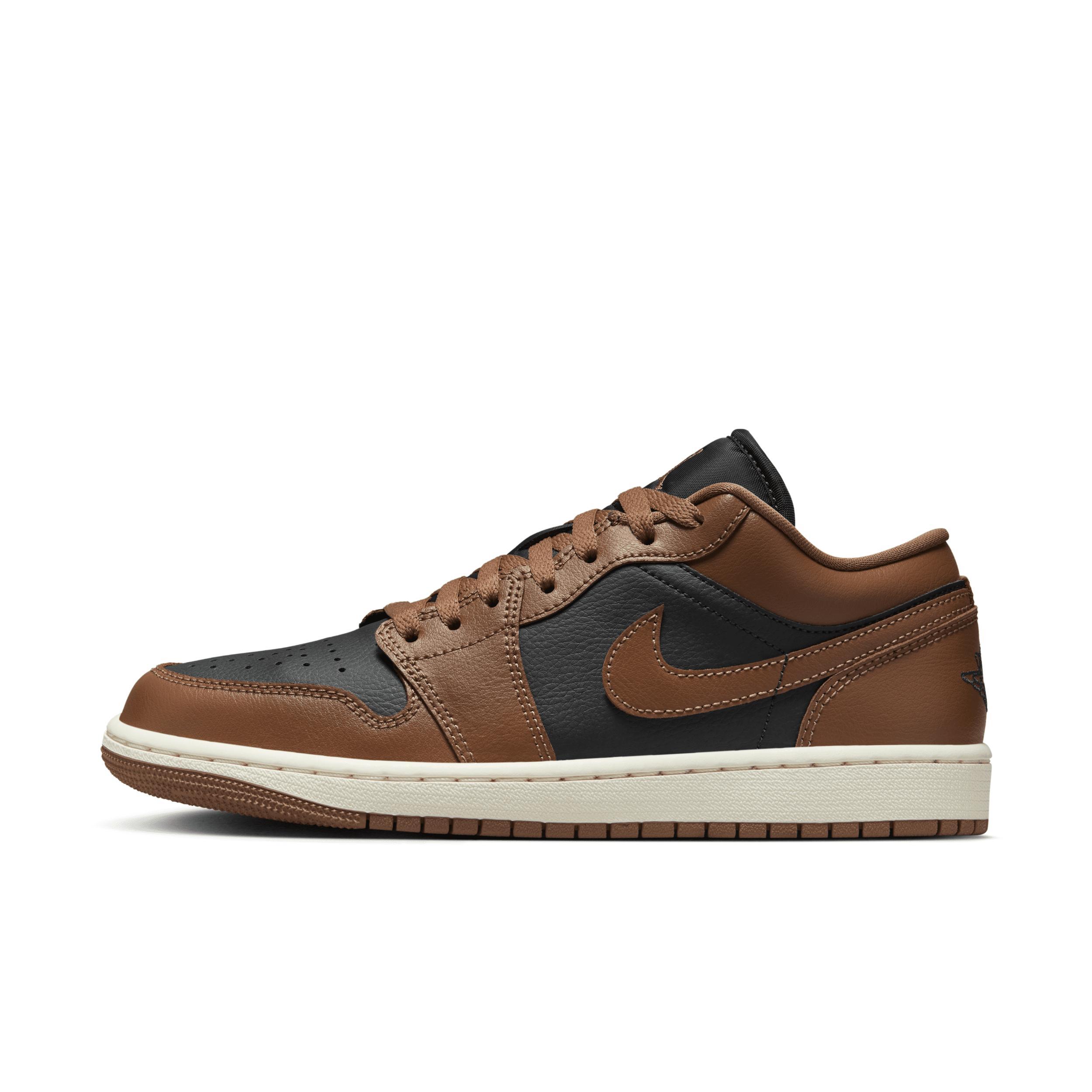 Women's Air Jordan 1 Low Shoes Product Image