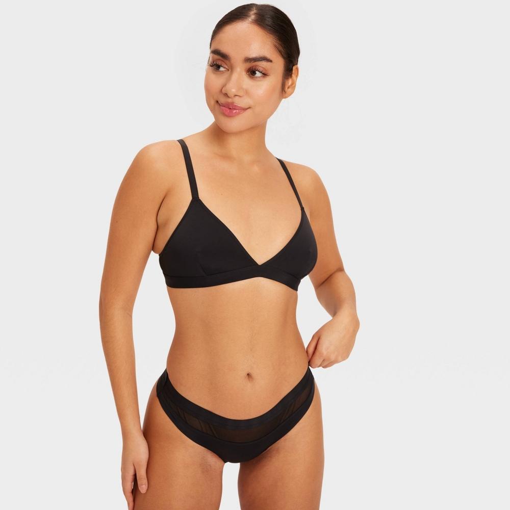 Parade Womens Re:Play Triangle Wireless Bralette - Eightball XS Product Image