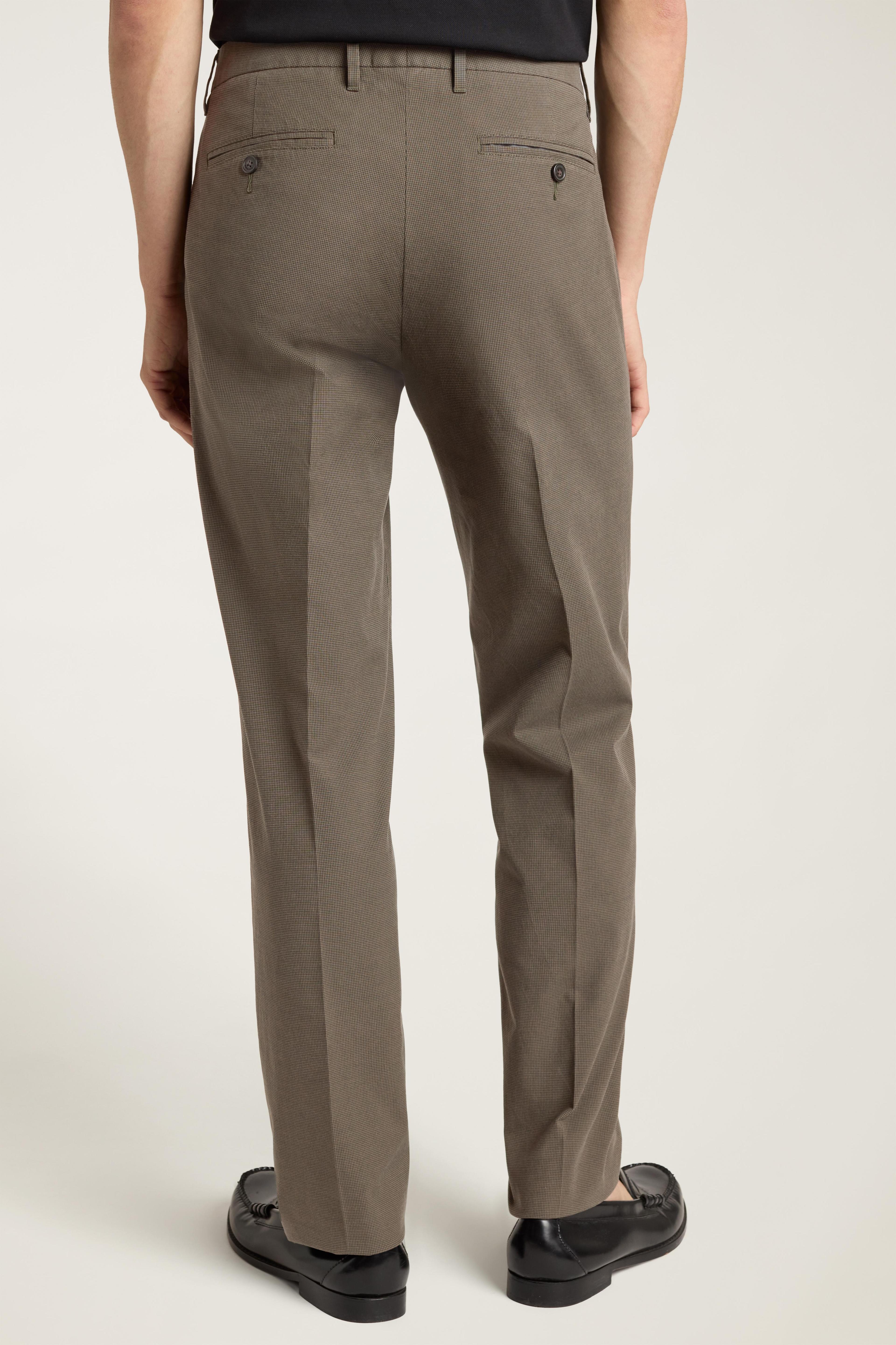 Weekday Warrior Dress Pants Product Image