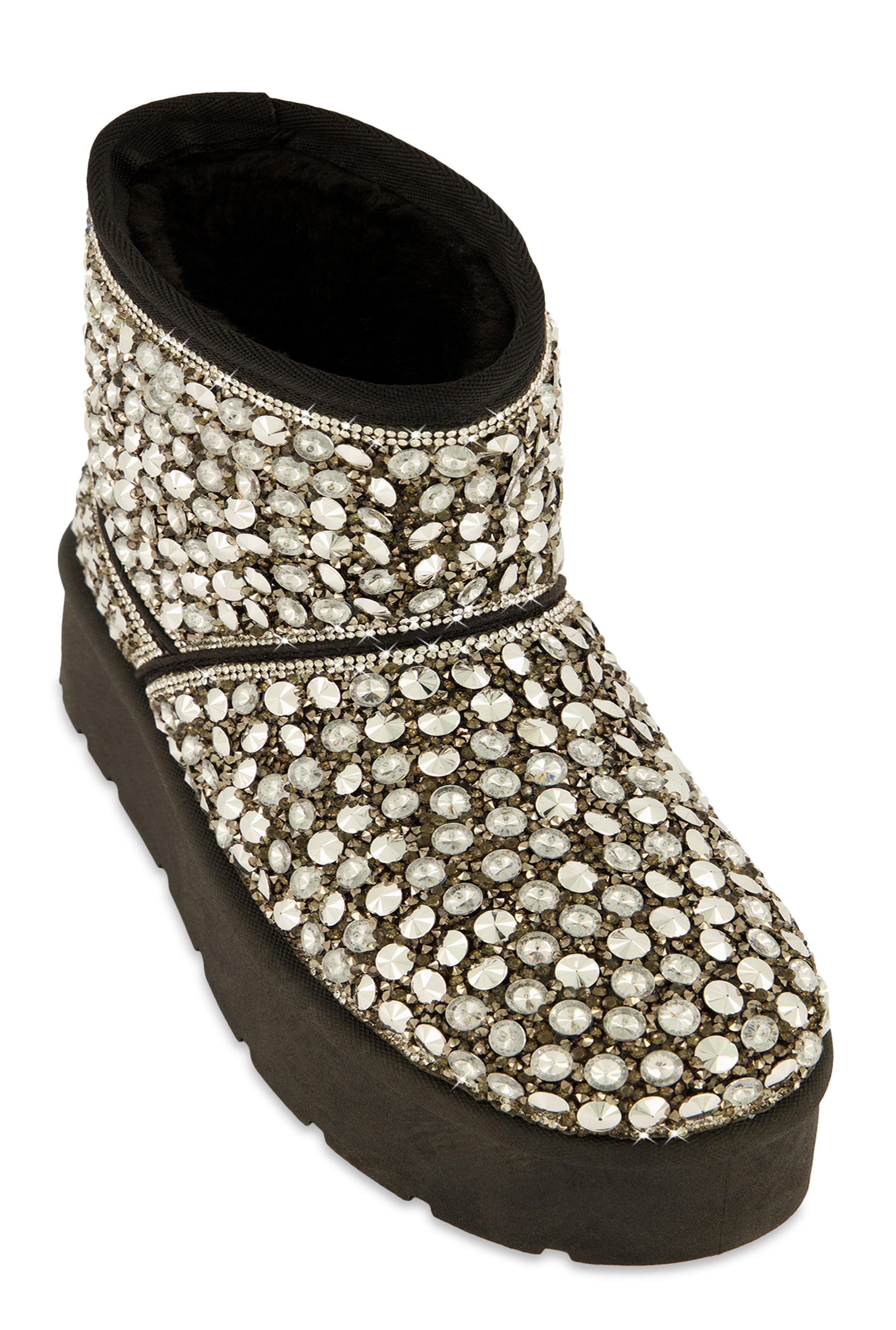 Womens Faux Fur Lined Studded Platform Ankle Booties product image