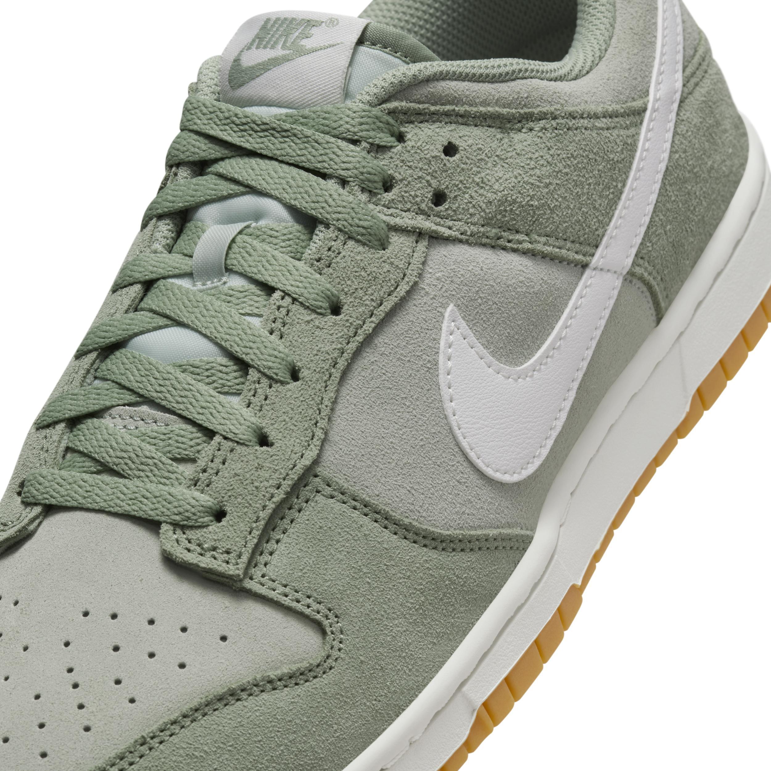 Nike Dunk Low Retro SE Men's Shoes Product Image