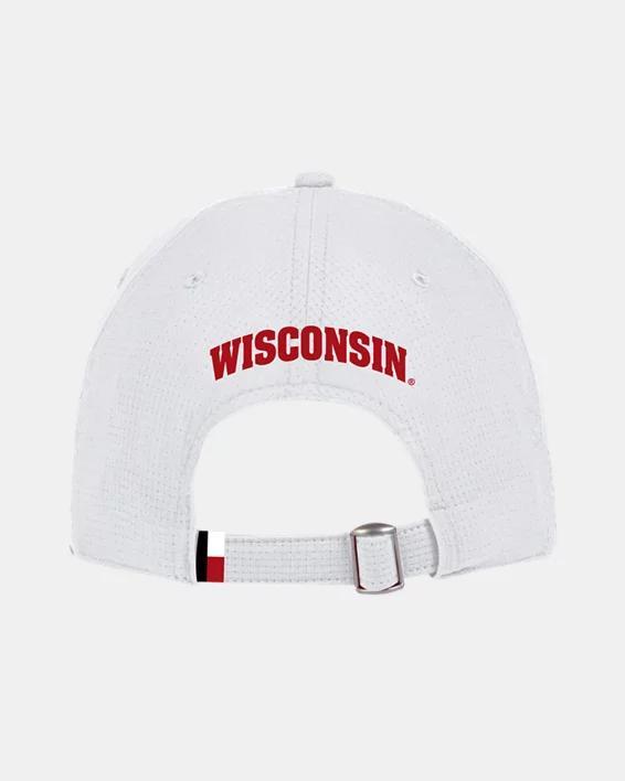 Men's UA ArmourVent® Collegiate Adjustable Hat Product Image