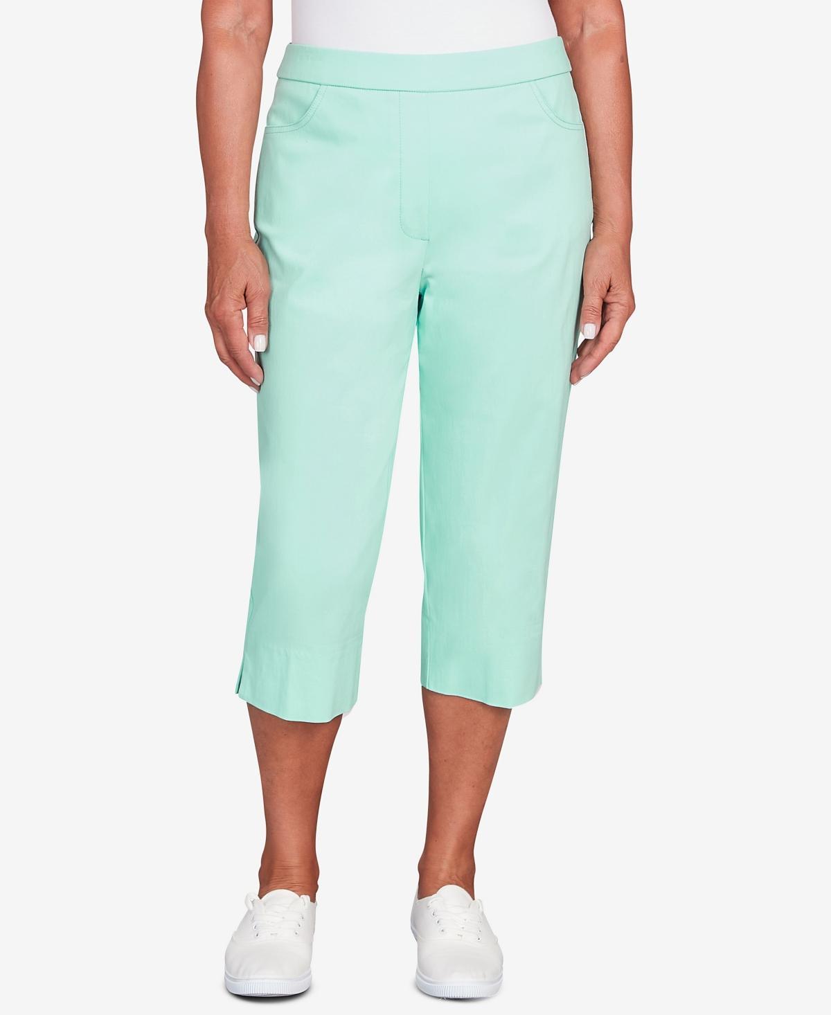 Missy Womens Classics Allure Clam Digger Capri Pants Product Image