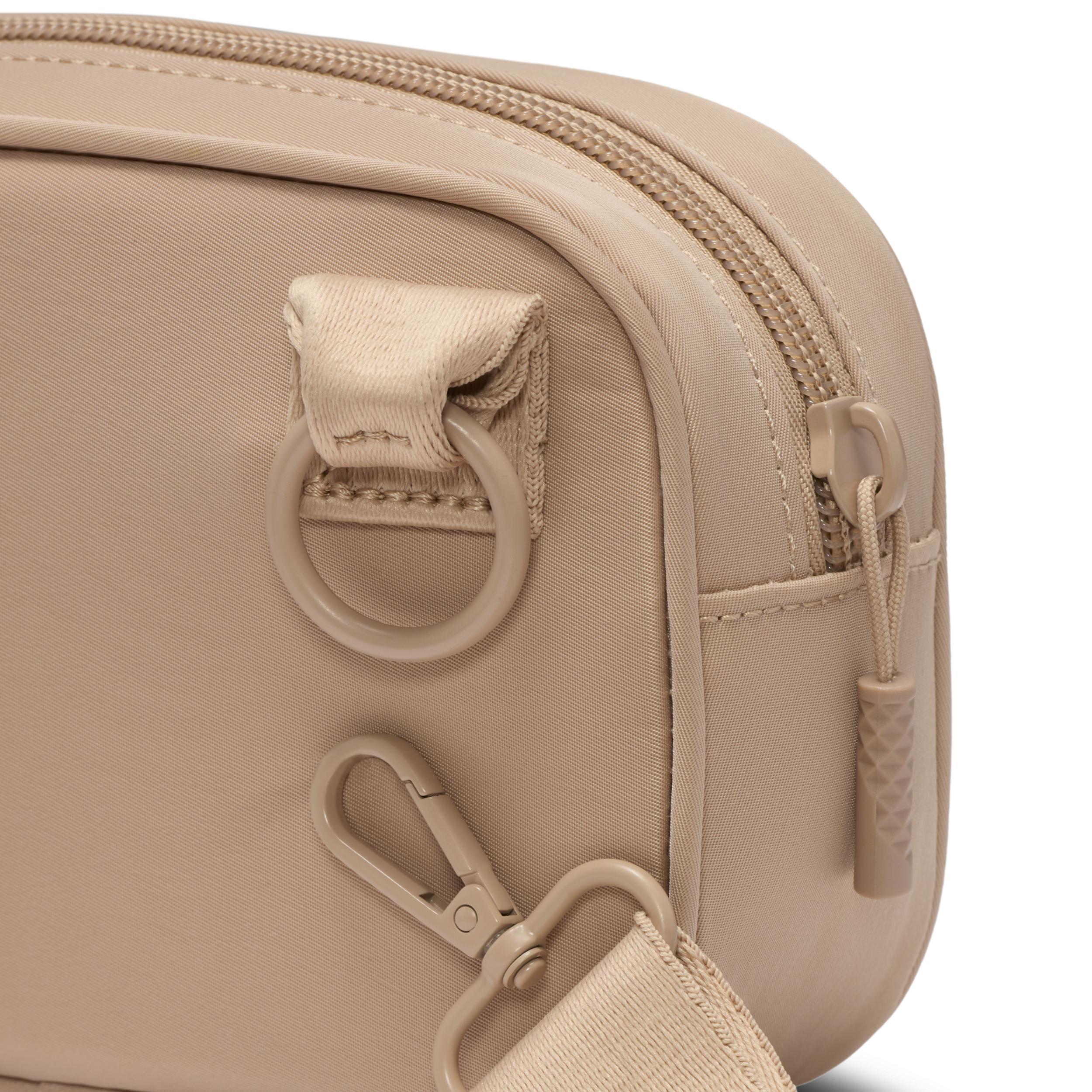 Womens Jordan Alpha Camera Bag (1L) Product Image