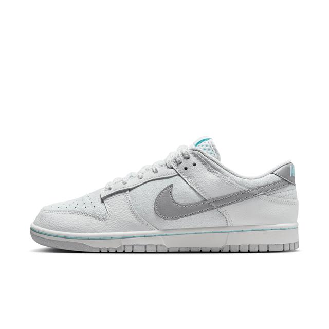 Nike Men's Dunk Low Retro SE Shoes Product Image