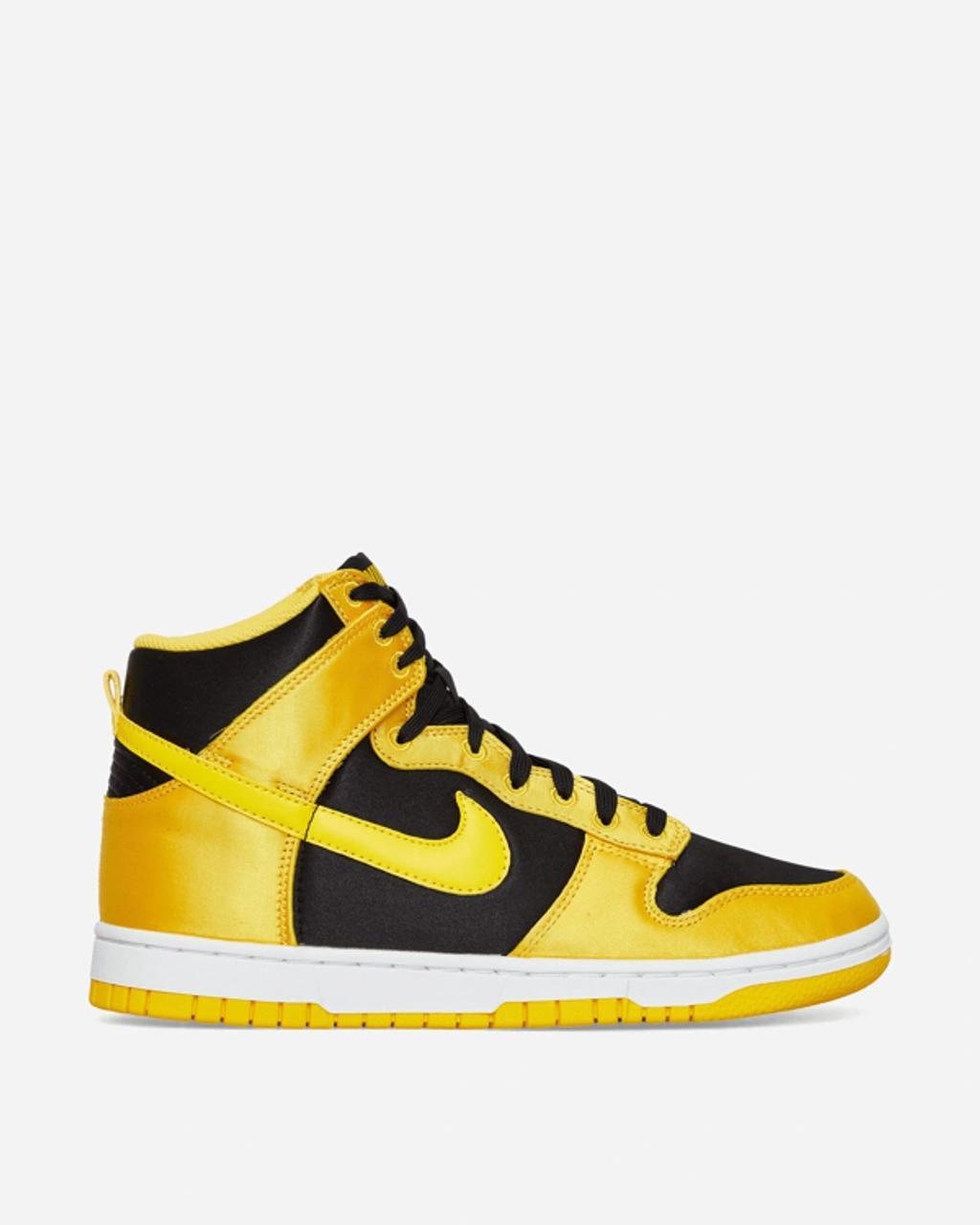 Wmns Dunk Hi Sneakers Black / Varsity Maize / White In Yellow Product Image