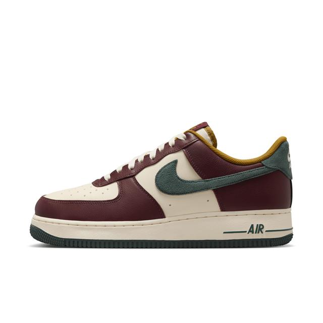 Nike Air Force 1 '07 LV8 Men's Shoes Product Image