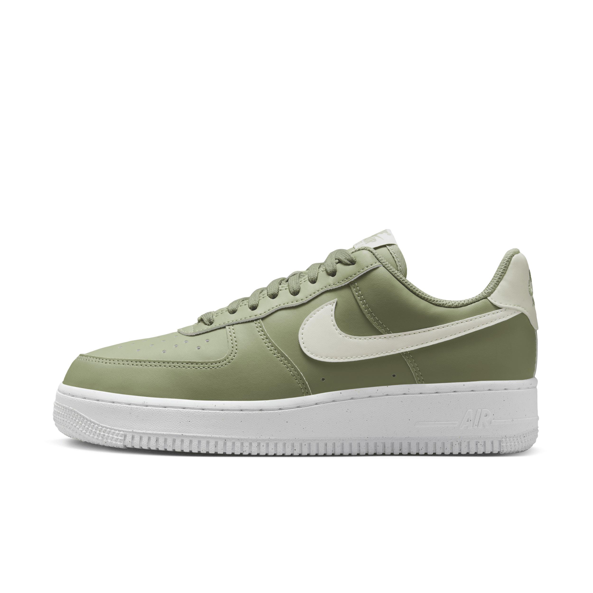 Nike Women's Air Force 1 '07 Shoes Product Image