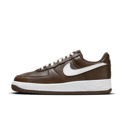 Nike Men's Air Force 1 Low Retro Shoes Product Image