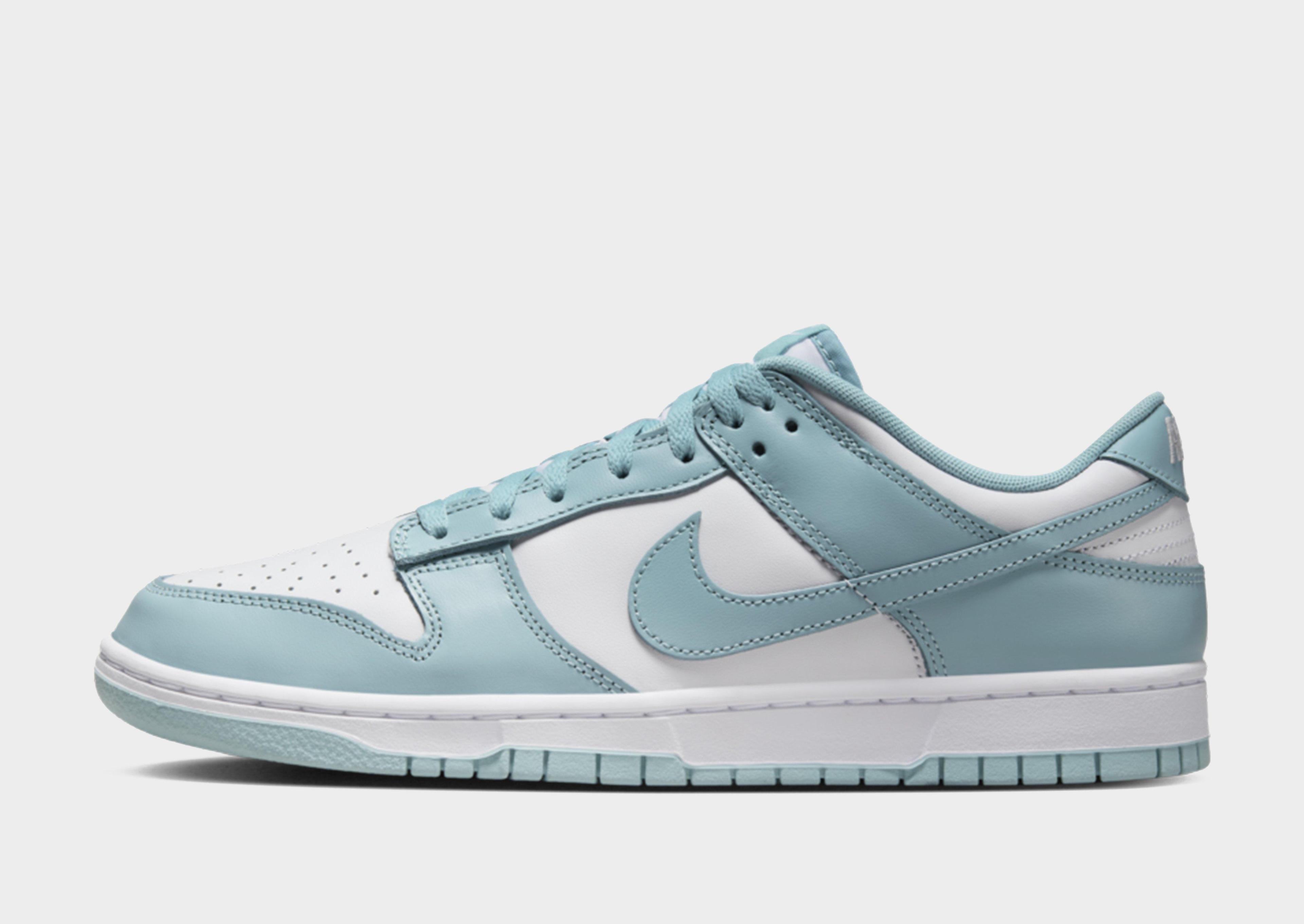 Nike Dunk Low Product Image