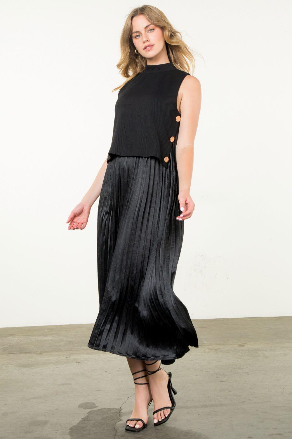 Pleated skirt dress Product Image