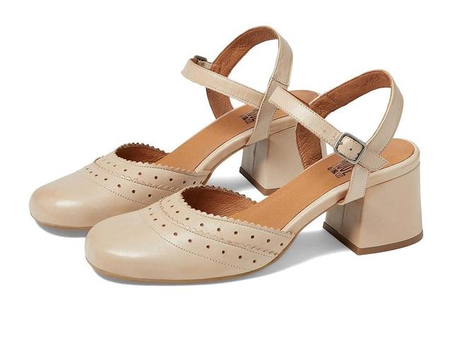 Miz Mooz Storrs (Cream) Women's Shoes Product Image