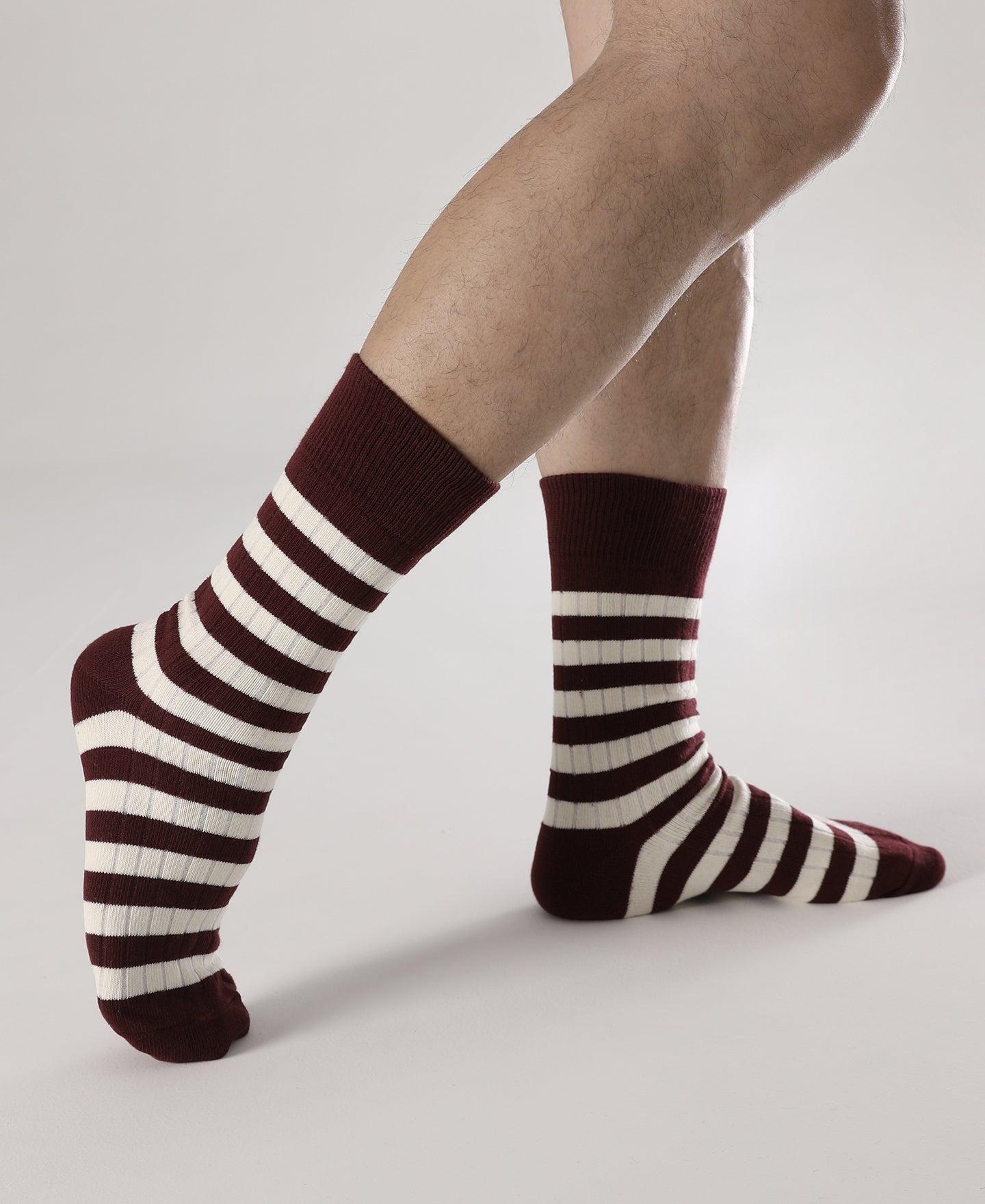 Retro Striped Cotton Socks - Red/White Product Image