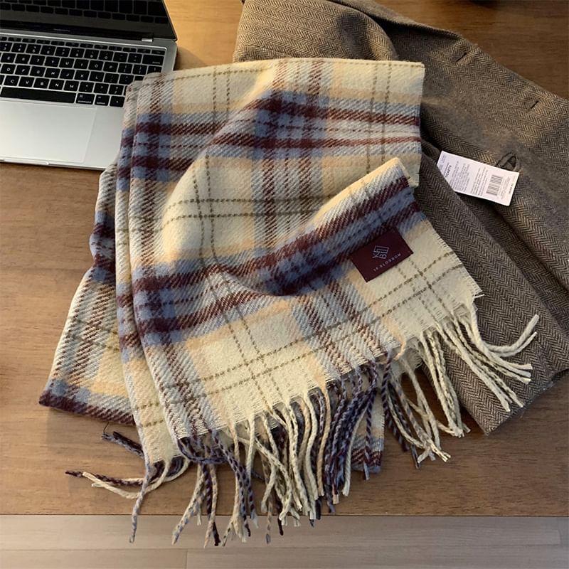 Plaid Fringed Scarf Product Image