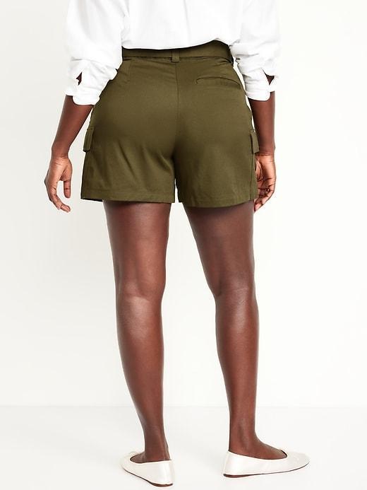 Extra High-Waisted Cargo Shorts -- 4.5-inch inseam Product Image