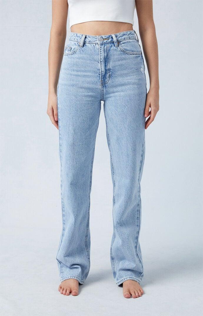 Women's Light Indigo '90s Boyfriend Jeans Product Image