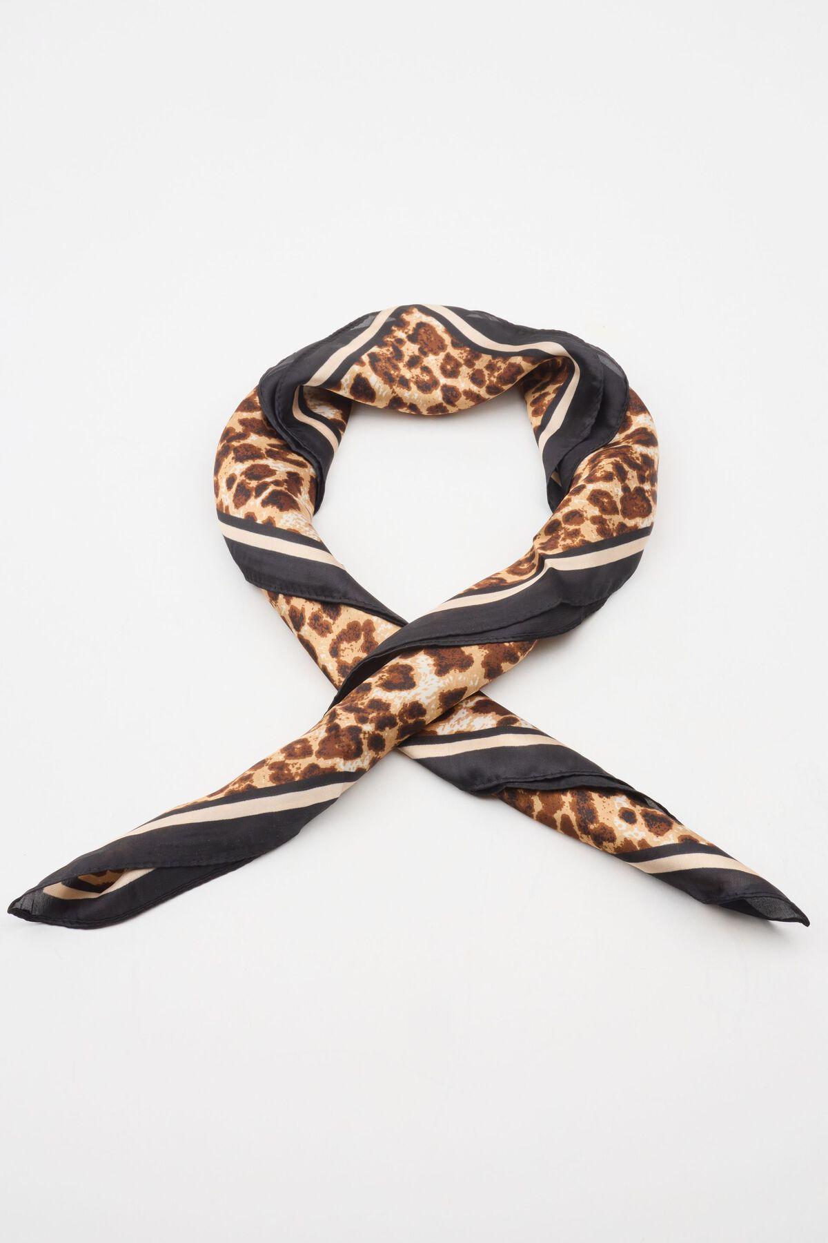 Serafina Scarf Product Image