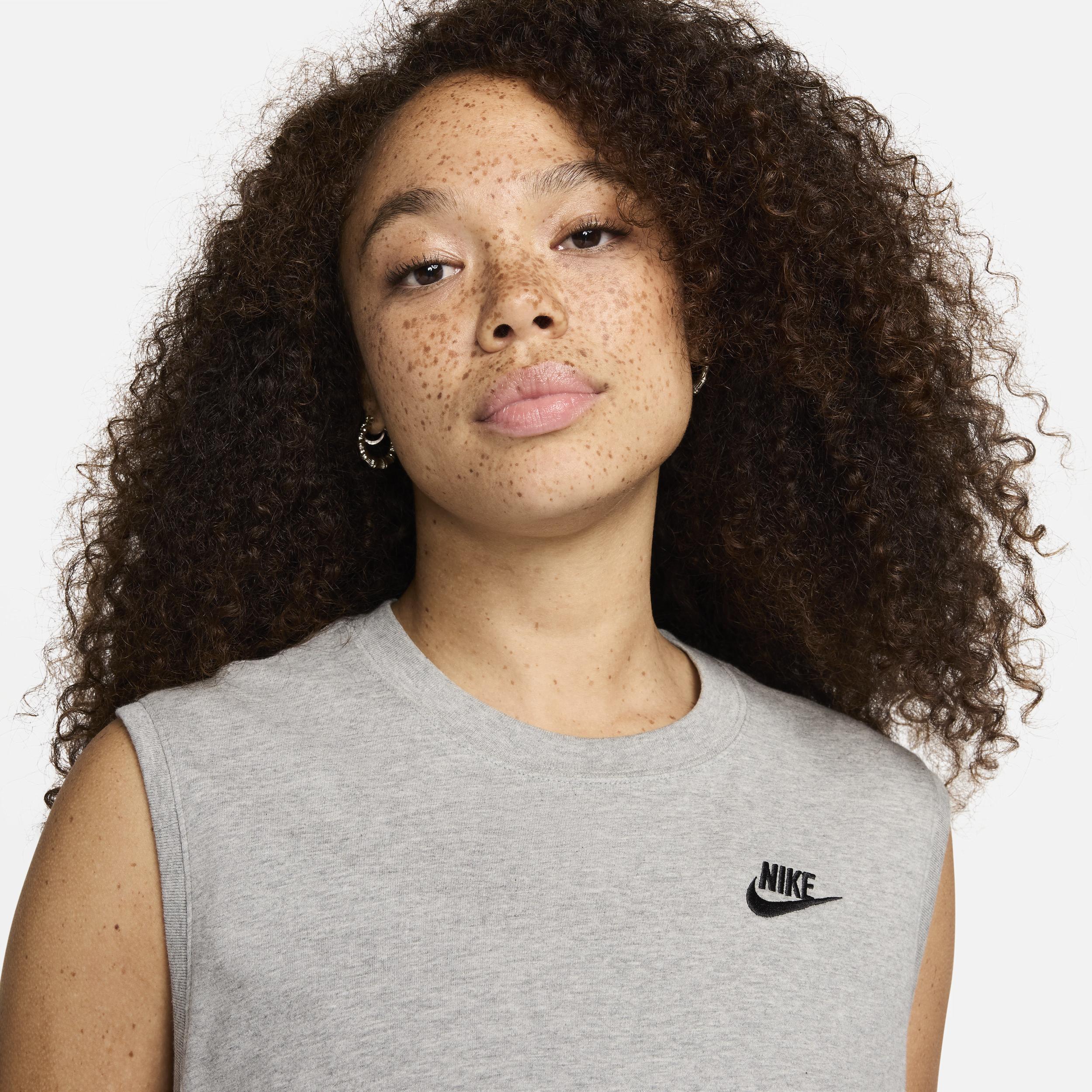 Womens Nike Sportswear Club Sleeveless Cropped Top Product Image