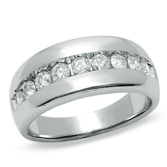 Men's 1 CT. T.w. Diamond Wedding Band in 14K White Gold Product Image