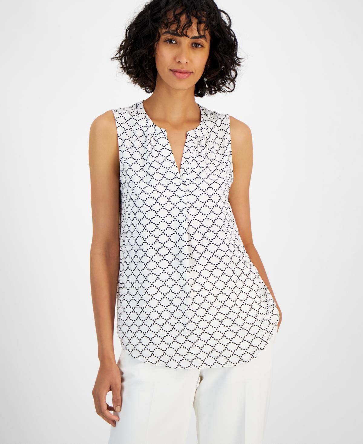 Women's Printed Split-Neck Sleeveless Top Product Image