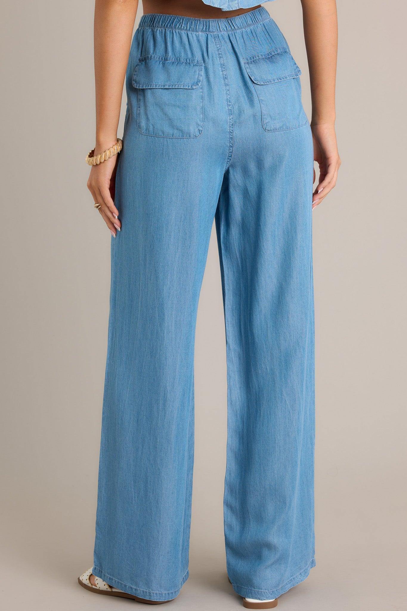 Easy Living Chambray Drawstring Pants Product Image