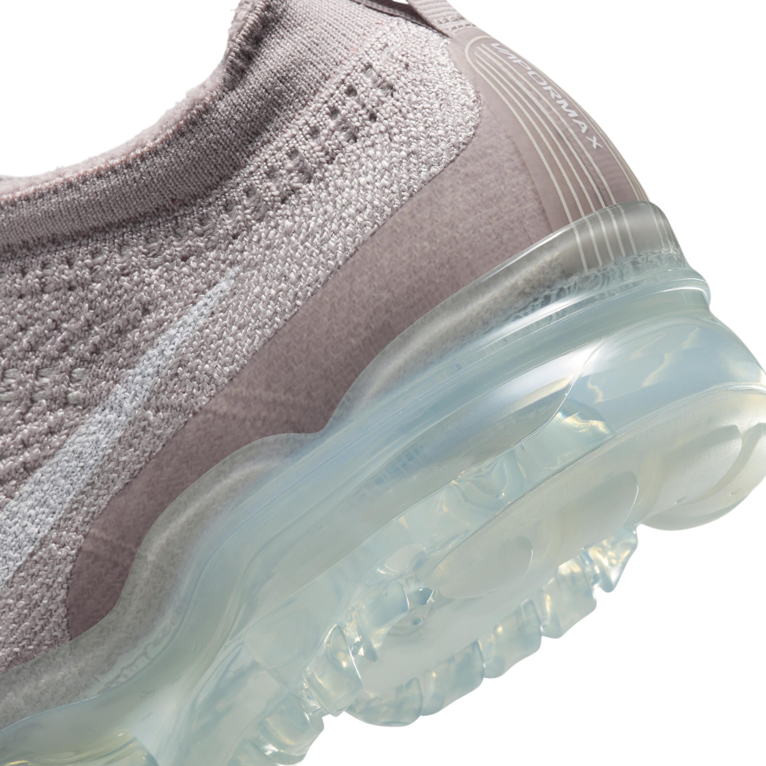 Nike Women's Air VaporMax 2023 Flyknit Shoes Product Image