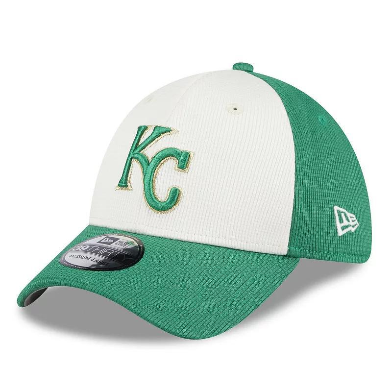 Mens New Era /Green Kansas City Royals 2024 St. Patricks Day 39THIRTY Flex Fit Hat Product Image