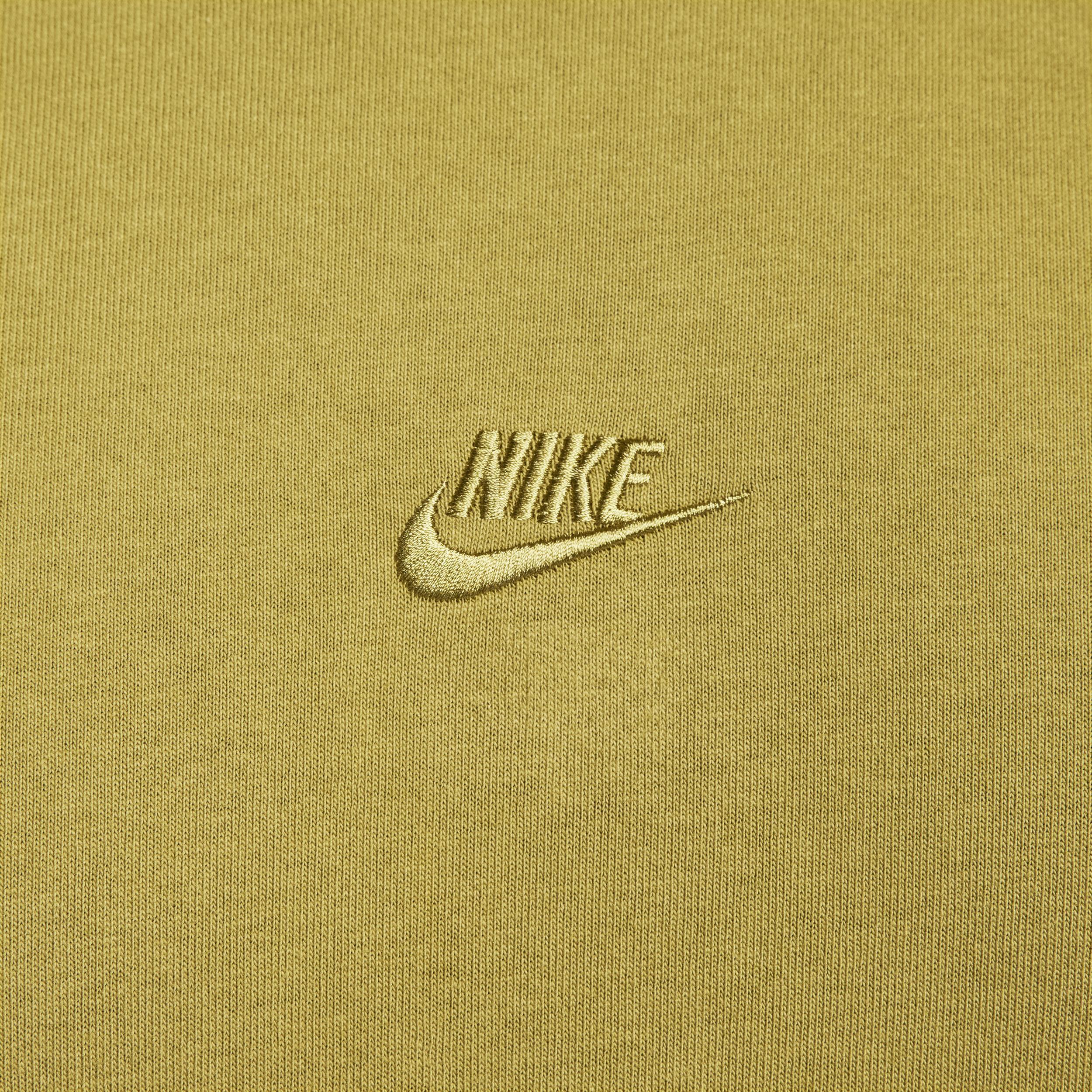 Men's Nike Sportswear Premium Essentials Long-Sleeve T-Shirt Product Image