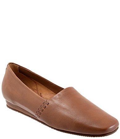 SoftWalk Vale Leather Wedge Slip Product Image