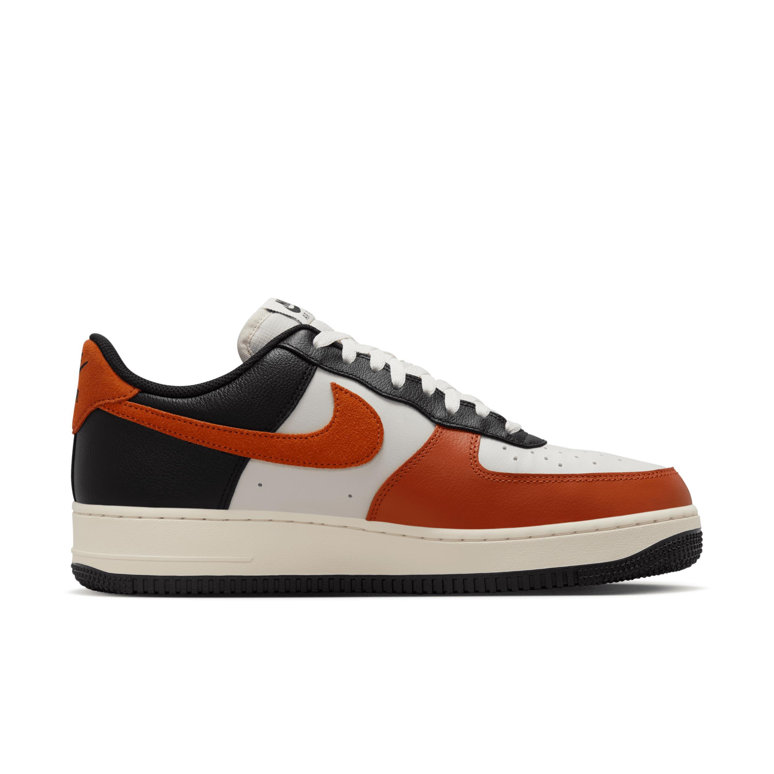 Mens Nike Air Force 1 07 LV8 Casual Shoes Product Image