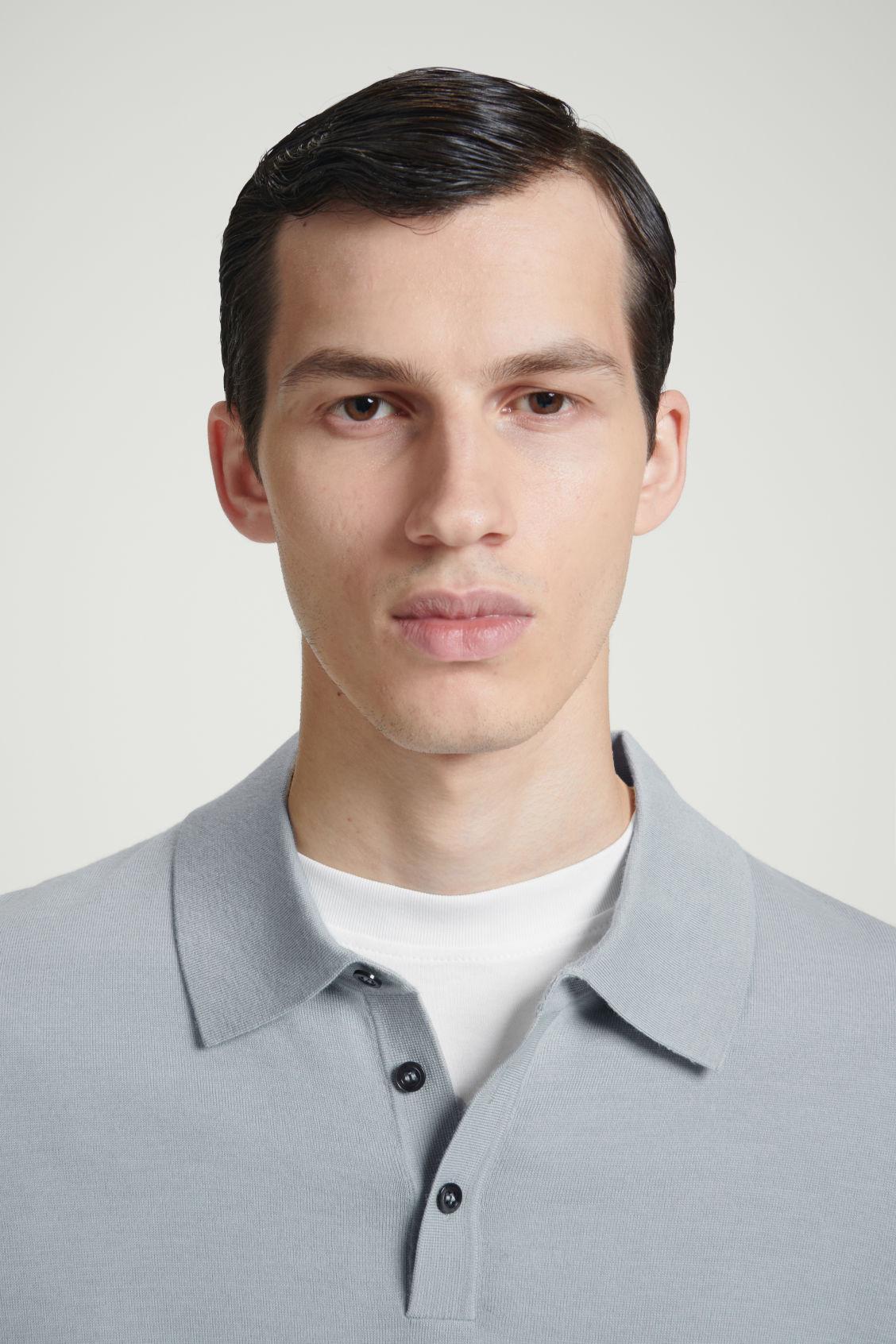 SLIM MERINO WOOL POLO SHIRT Product Image