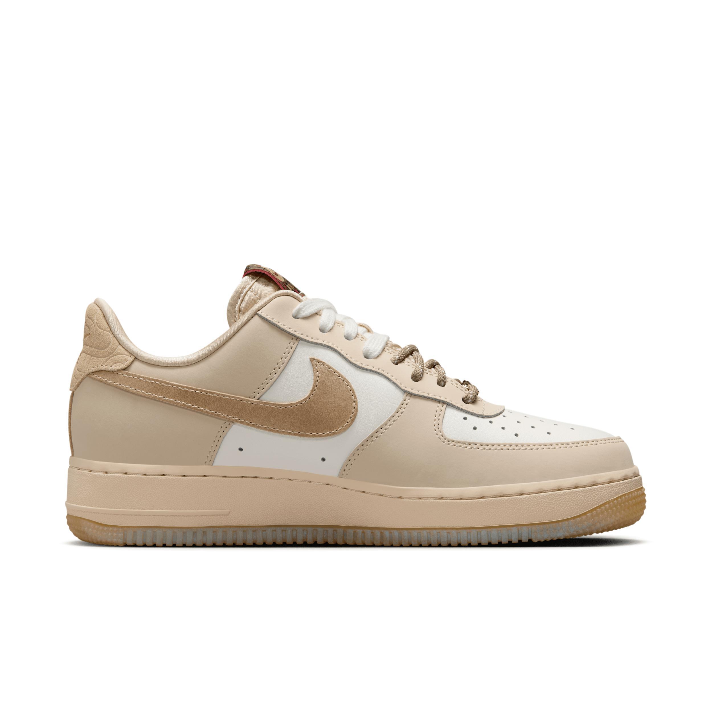 Nike Women's Air Force 1 ’0 LX Shoes Product Image