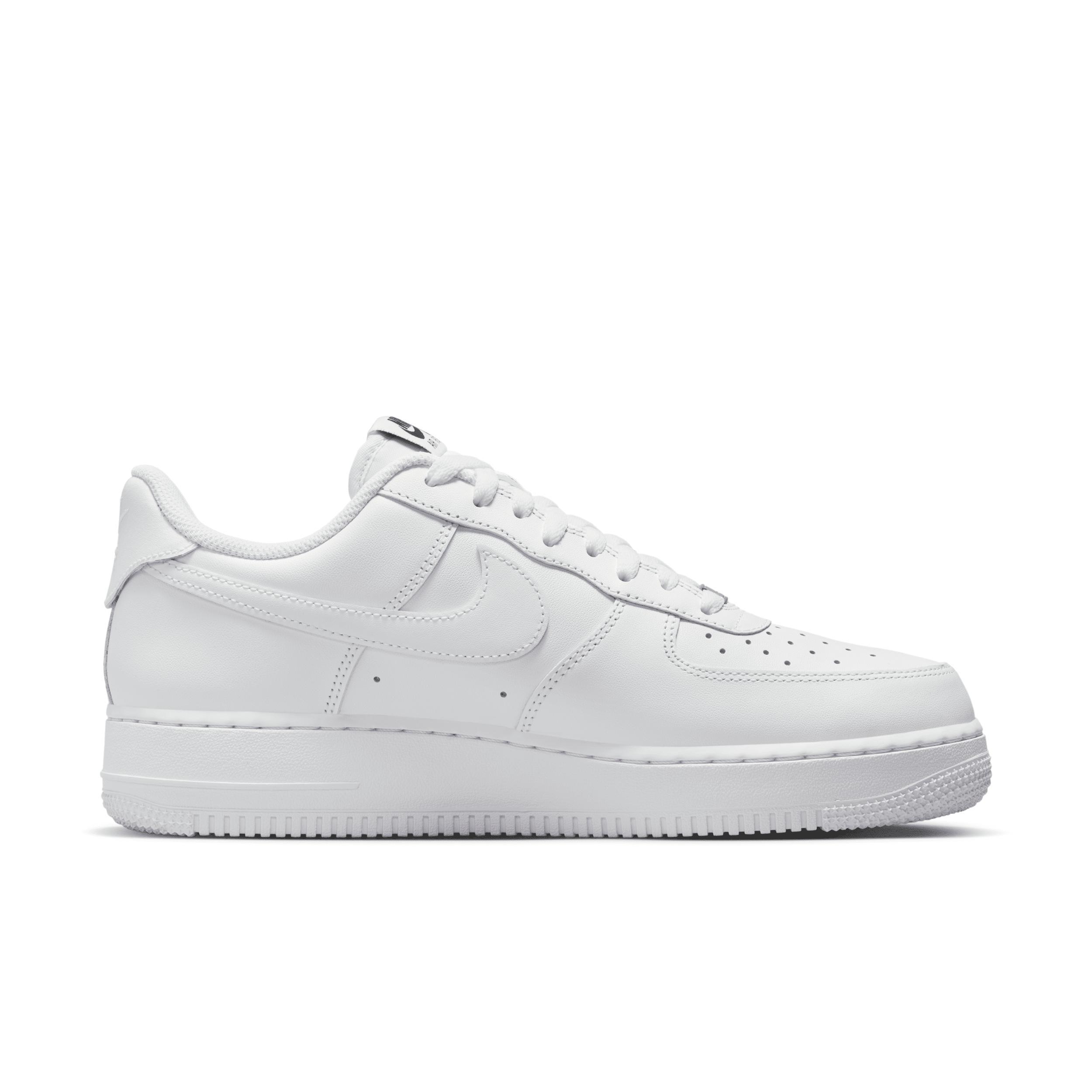 Nike Men's Air Force 1 '07 EasyOn Shoes Product Image