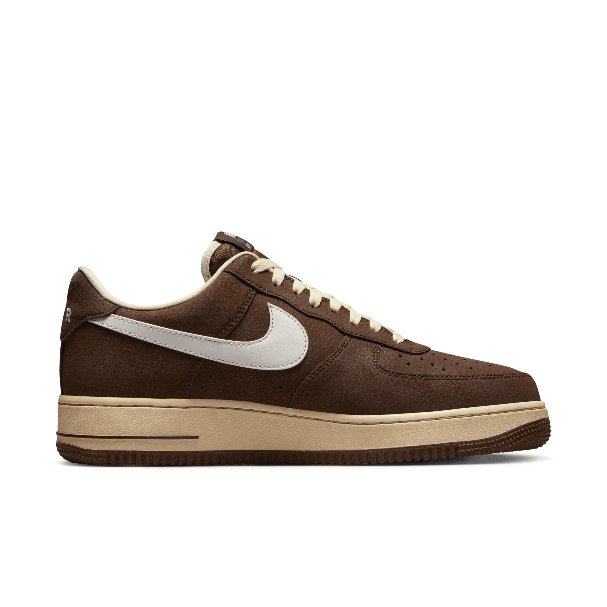 Nike Men's Air Force 1 '07 Shoes Product Image