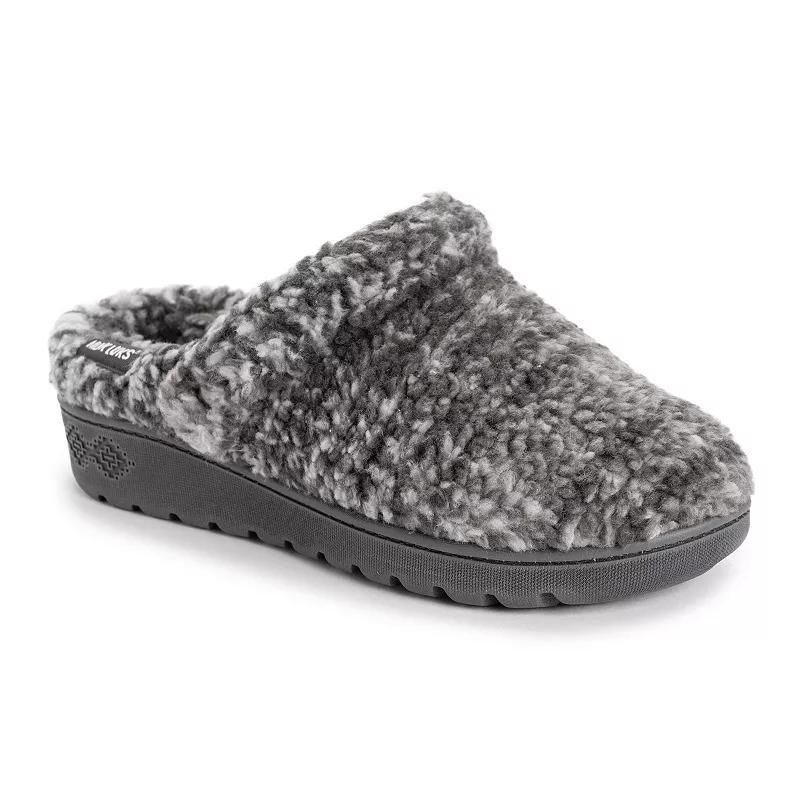 MUK LUKS Quianna Lynn Womens Clogs Grey Plaid Product Image