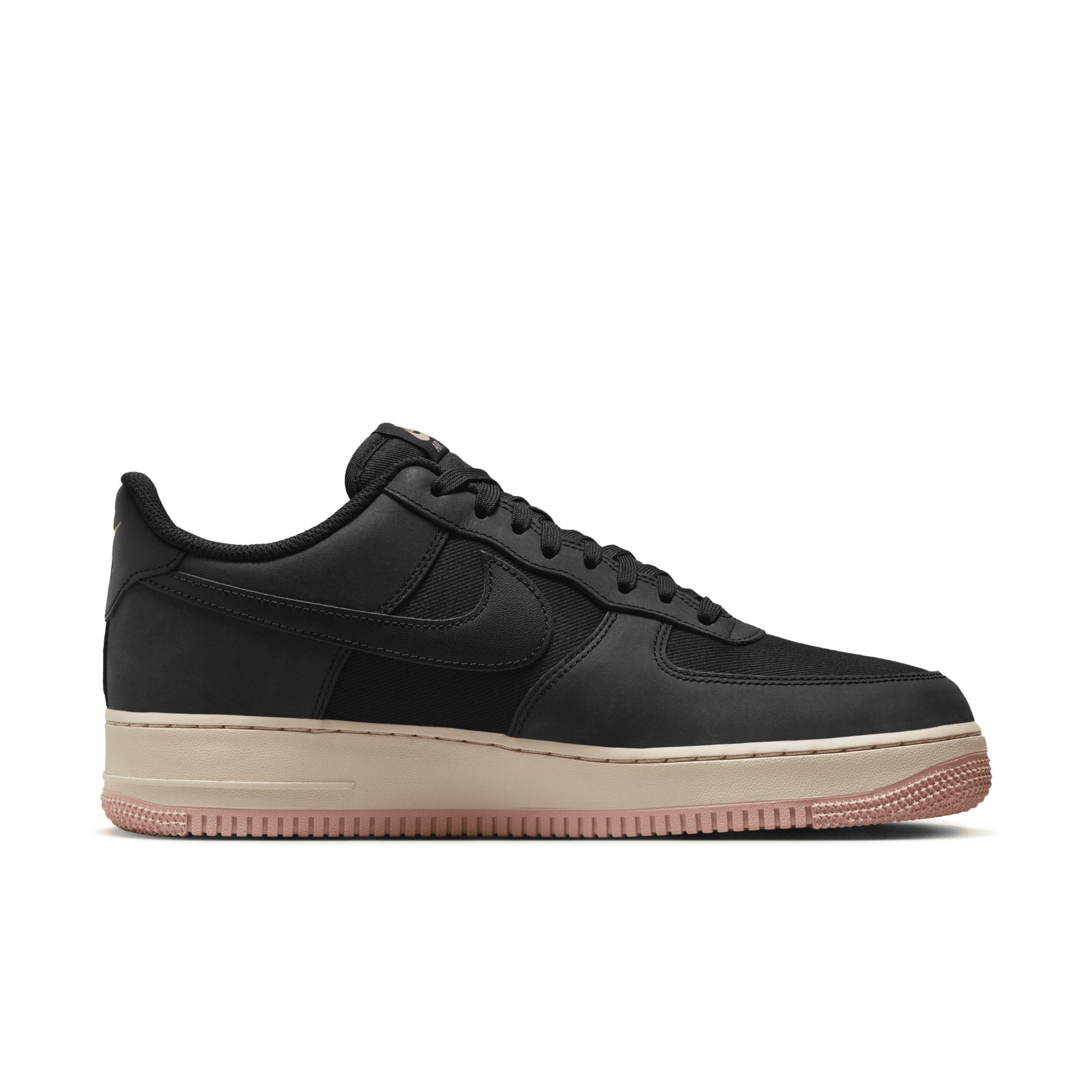 Nike Men's Air Force 1 '07 LX Shoes Product Image