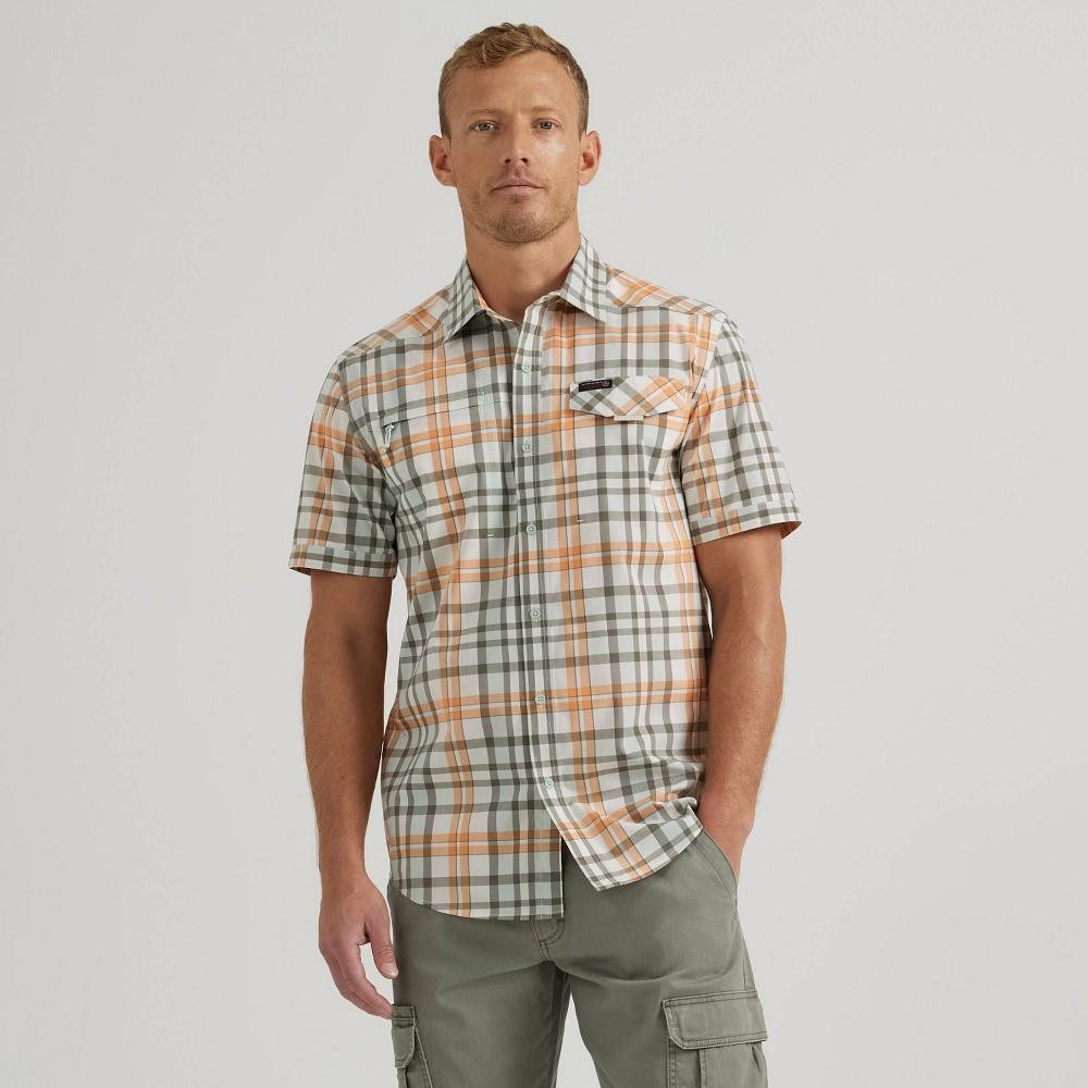 Wrangler Mens ATG Plaid Short Sleeve Button-Down Shirt - Orange Plaid L Product Image