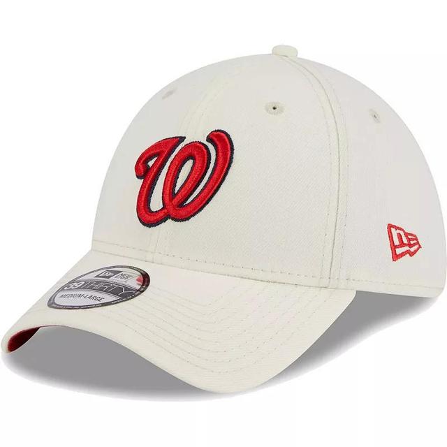 Mens New Era White Washington Nationals Chrome Team Classic 39THIRTY Flex Hat Product Image