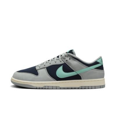 Nike Men's Dunk Low Retro Premium Shoes Product Image