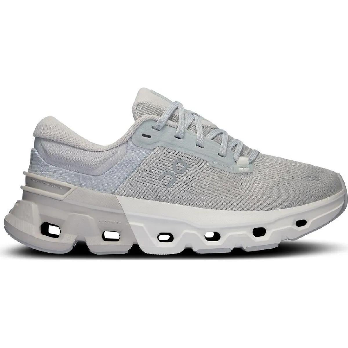 Women's | On Cloudflyer 5 Product Image