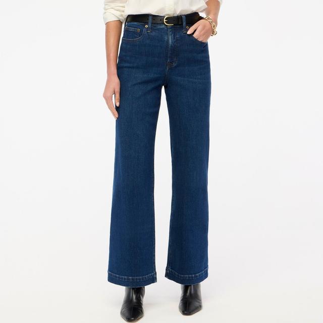 Classic wide-leg jean in all-day stretch Product Image