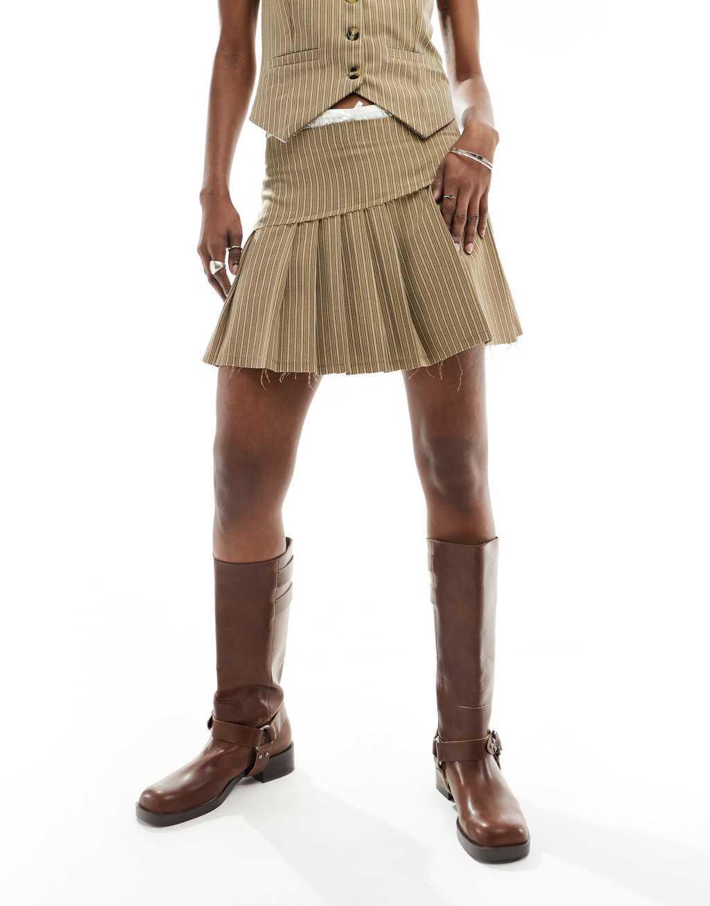 Reclaimed Vintage boxer waistband pleated tailored mini skirt in brown pinstripe Product Image