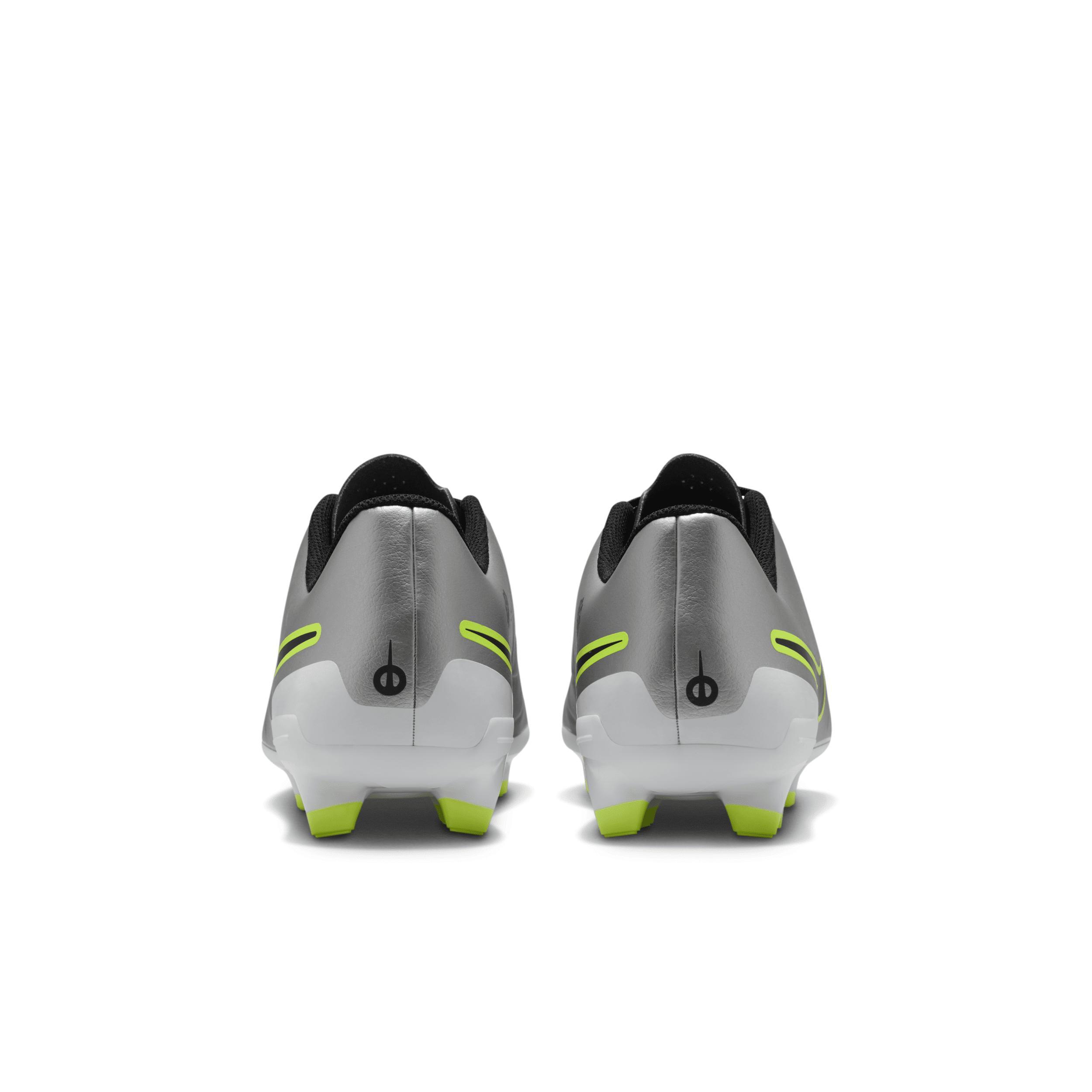 Nike Tiempo Legend 10 Club Multi-Ground Low-Top Soccer Cleats Product Image