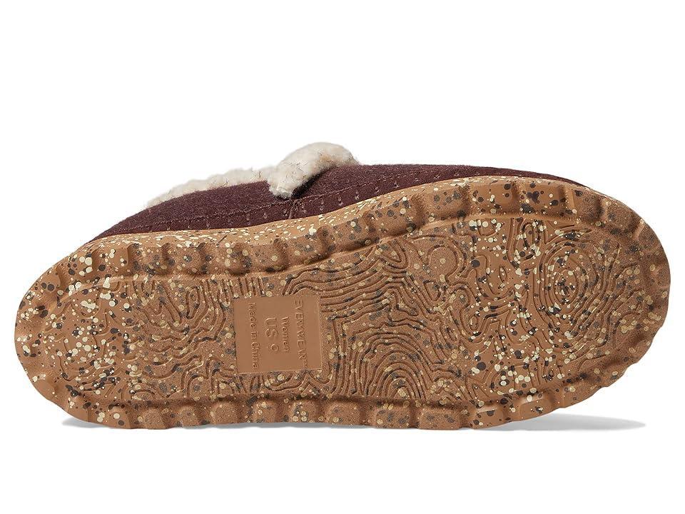 Acorn Rockland Moccasin (Raisin) Women's Shoes Product Image