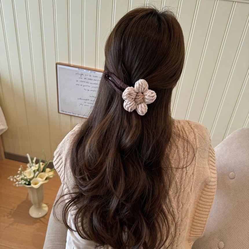 Flower Yarn Hair Clip Product Image