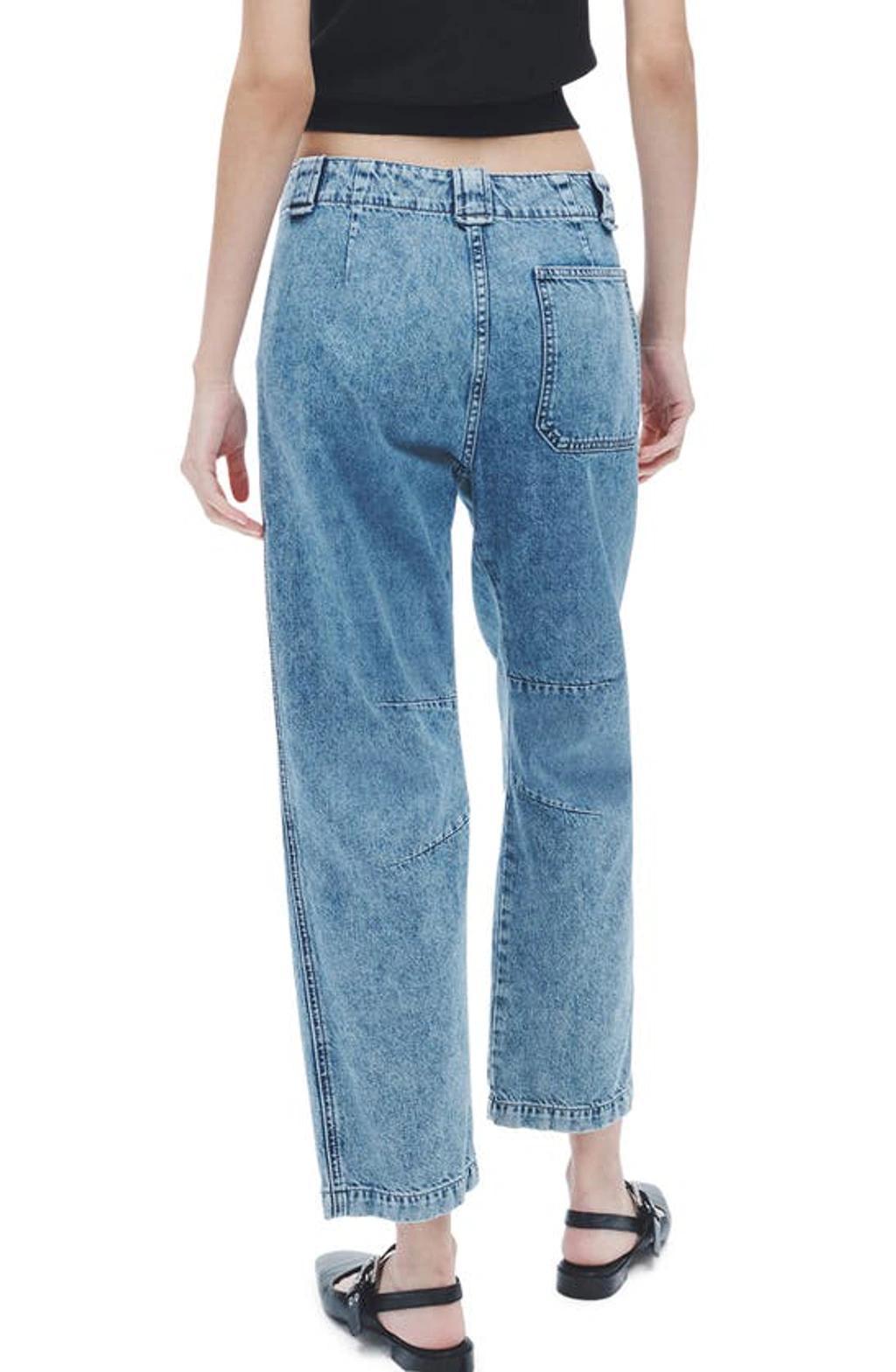 Leyton Straight Leg Jeans In Elle Product Image