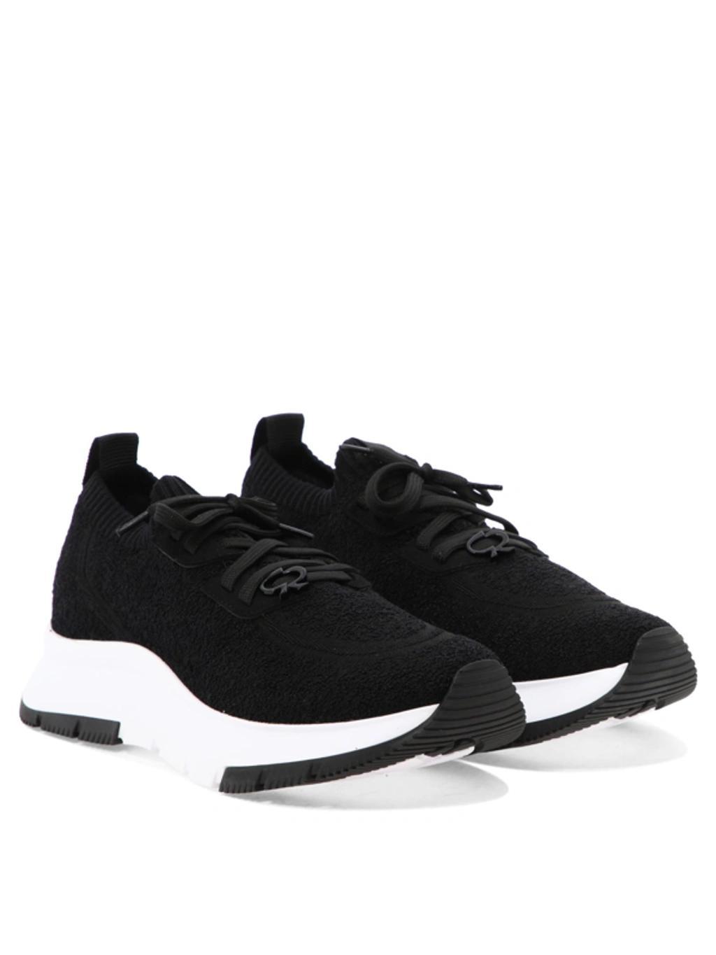 Stylish Black Sneakers For Women Product Image